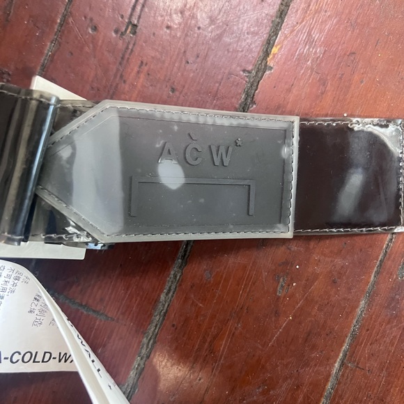 A Cold Wall Tri Pocket Utility Holster (Clear/PVC) - Picture 3 of 5